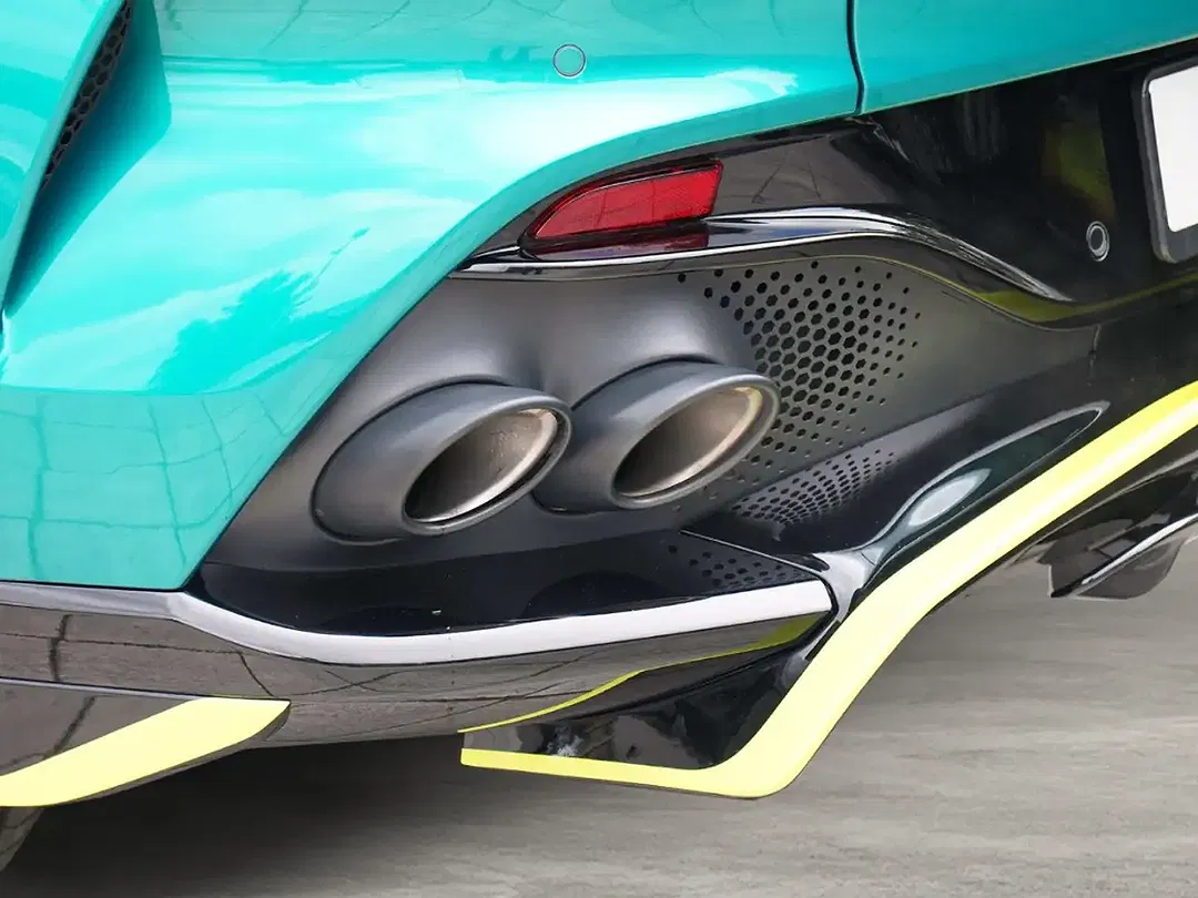 Aston Martin DBX 707 AMR - Thumbnail 16