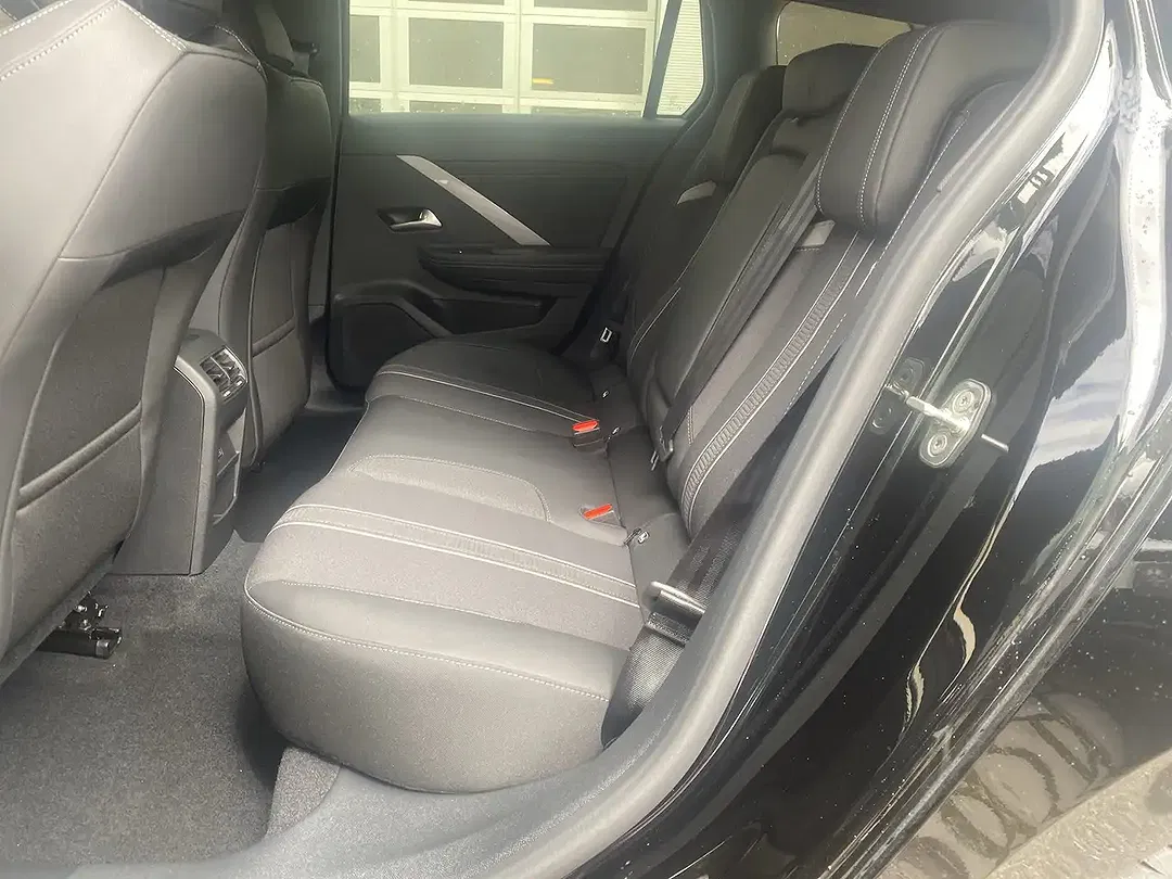 Opel Astra 1.2 GS - Thumbnail 14