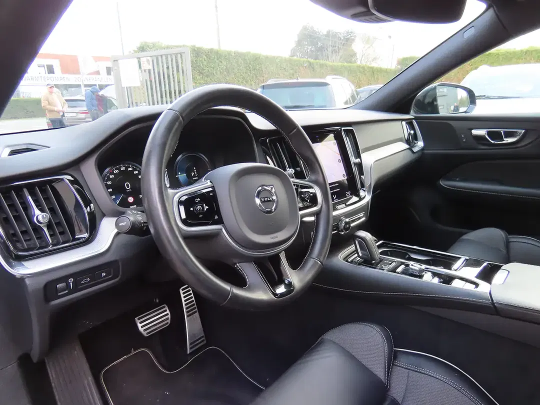 Volvo S60 T8 2.0 PHEV AWD Polestar Engineered R-Design - Thumbnail 14