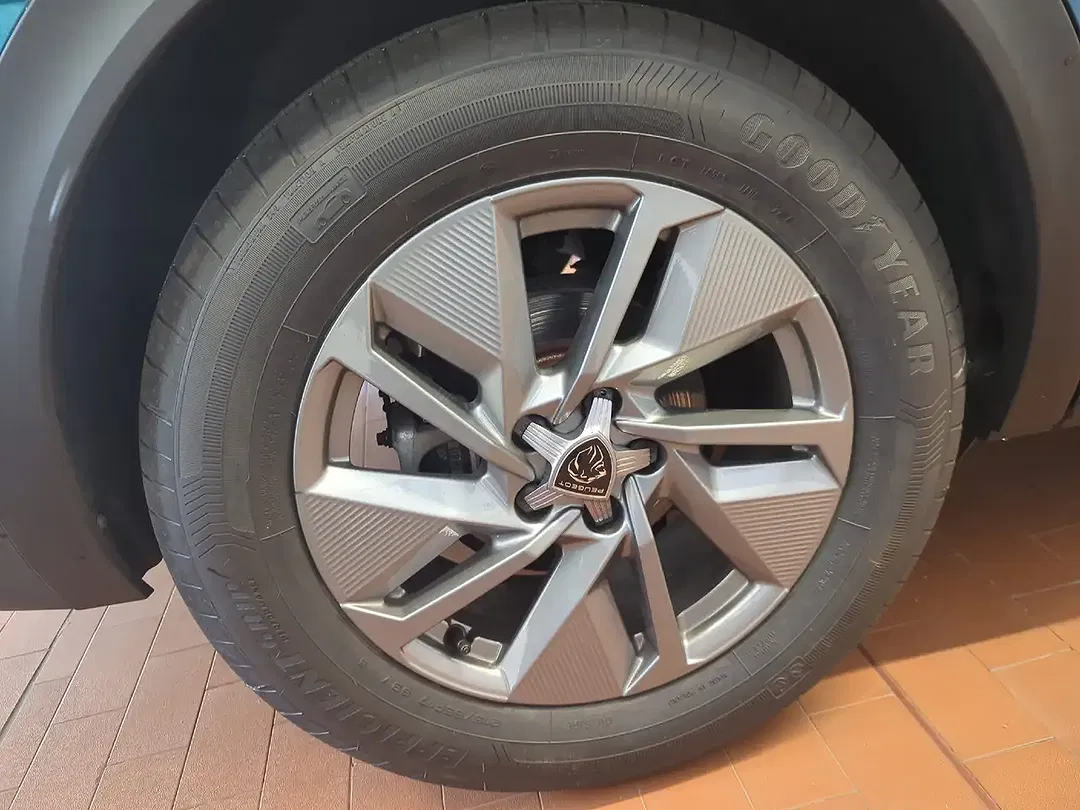 Peugeot 408 130 PureTech Allure - Thumbnail 17