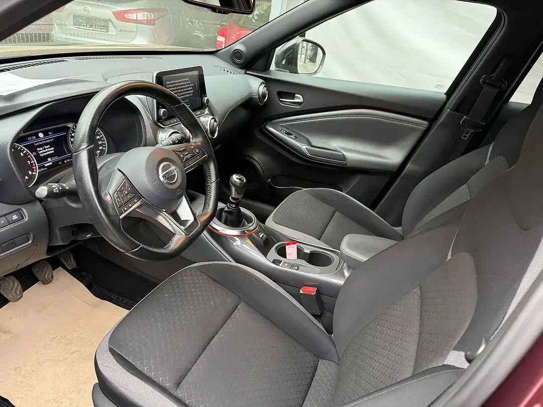 Nissan Juke N-Connecta - Thumbnail 8