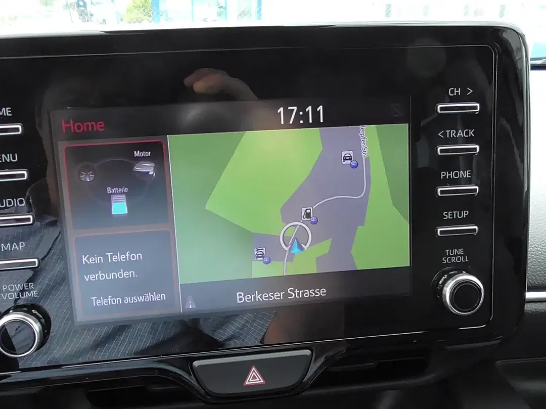 Toyota Yaris AUT Hybrid - Thumbnail 14