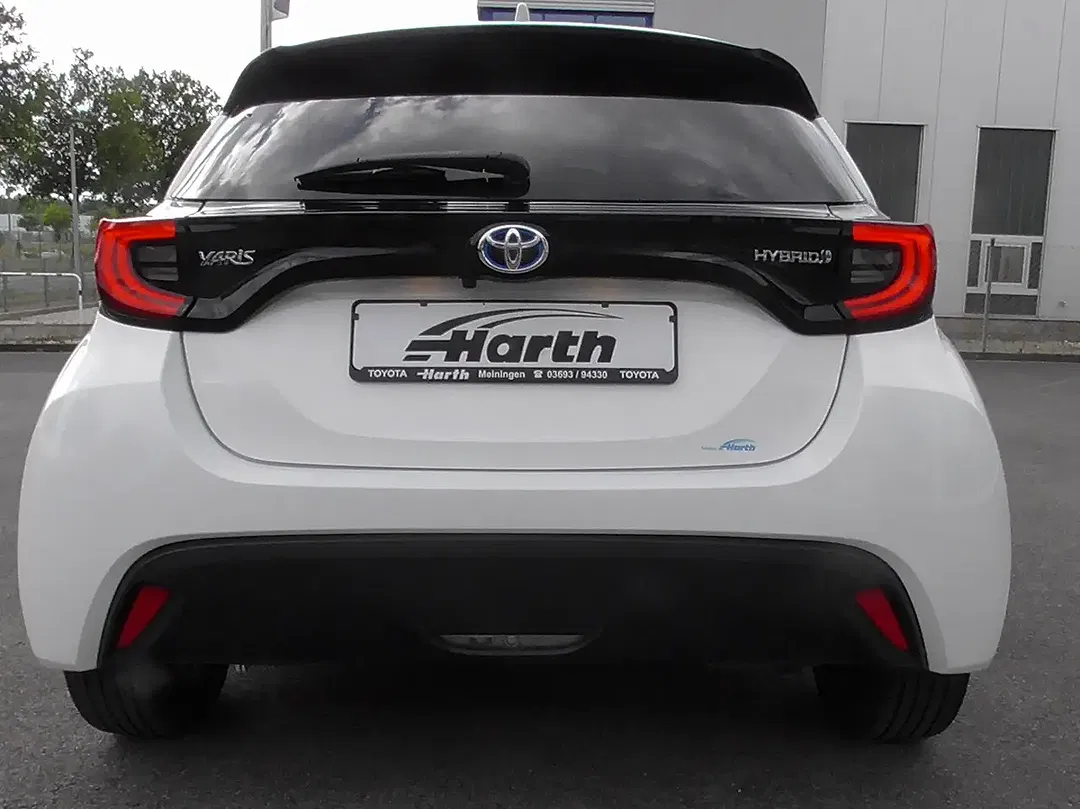 Toyota Yaris AUT Hybrid - Thumbnail 4