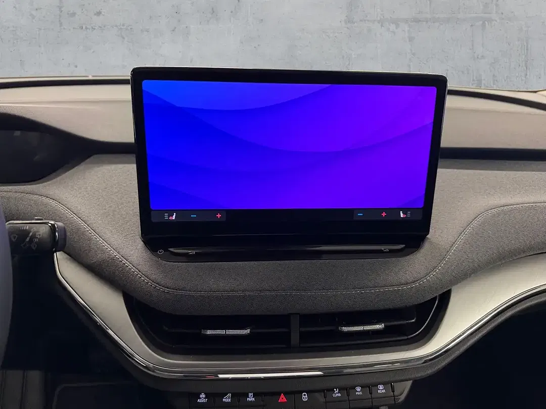 Skoda Enyaq 85x iV Loft - Thumbnail 9