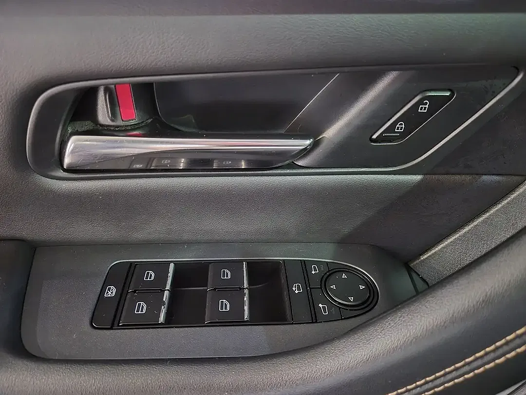 Mazda CX-60 PHEV Homura - Thumbnail 11