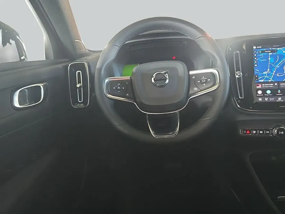 Volvo C40 Recharge Single Motor Plus - Thumbnail 13