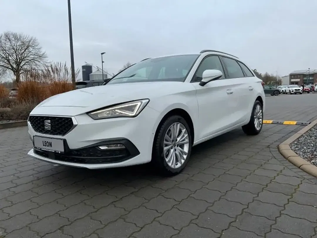 SEAT Leon DSG Style Edition - Thumbnail 3