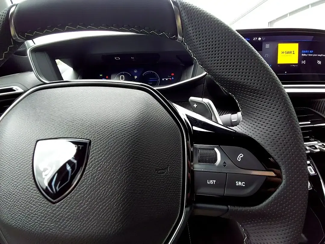Peugeot 2008 145 GT - Thumbnail 13