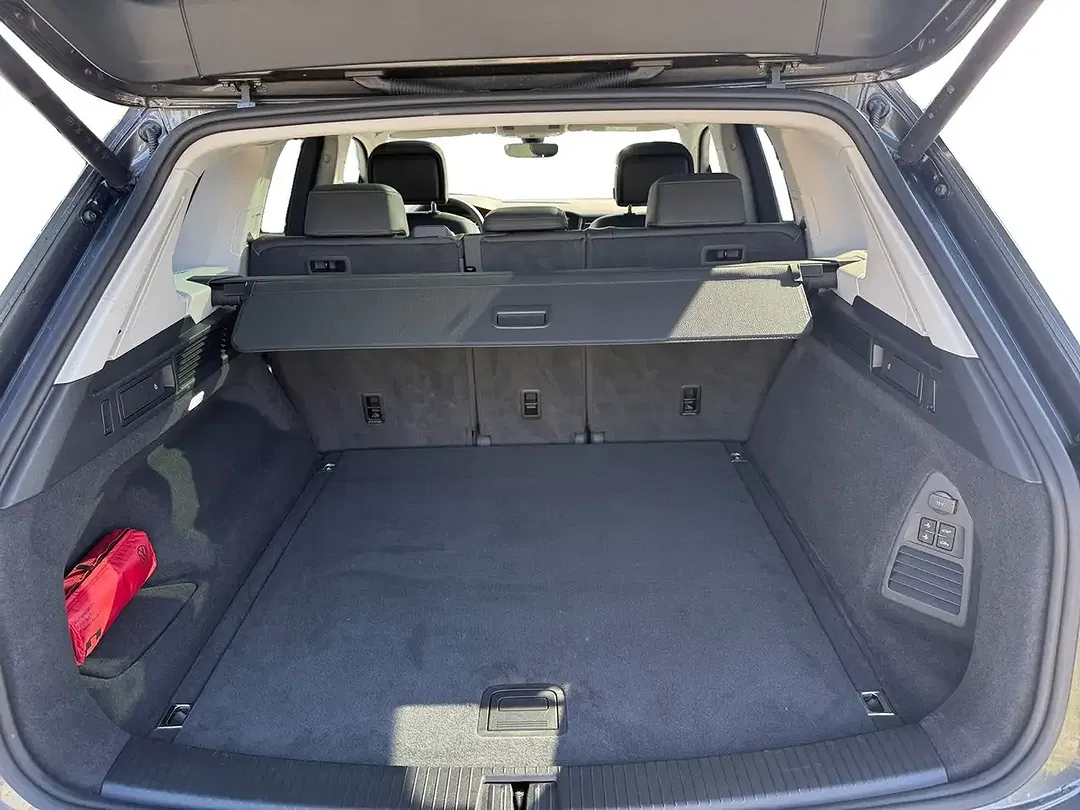 Volkswagen Touareg 3.0 TDI DSG 4Motion - Thumbnail 6