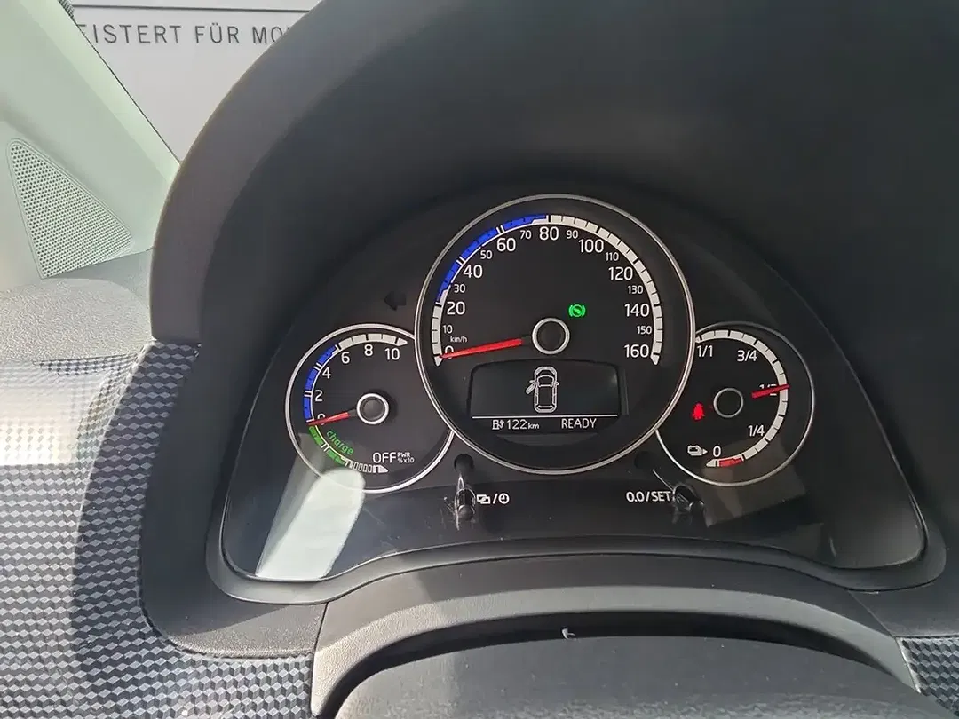 Volkswagen e-up! Move - Thumbnail 13