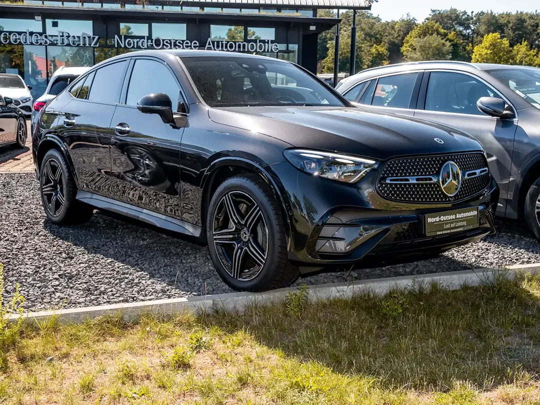 Mercedes-Benz GLC 220 4MATIC AMG MBUX Night - Thumbnail 5