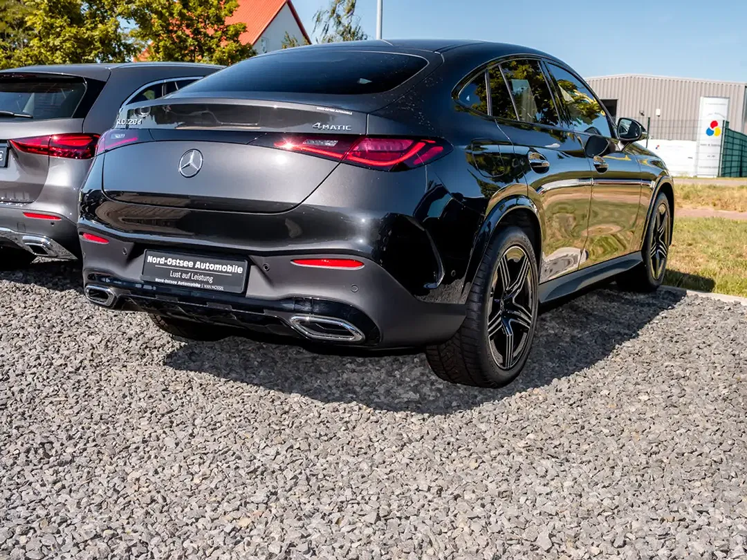 Mercedes-Benz GLC 220 4MATIC AMG MBUX Night - Thumbnail 6