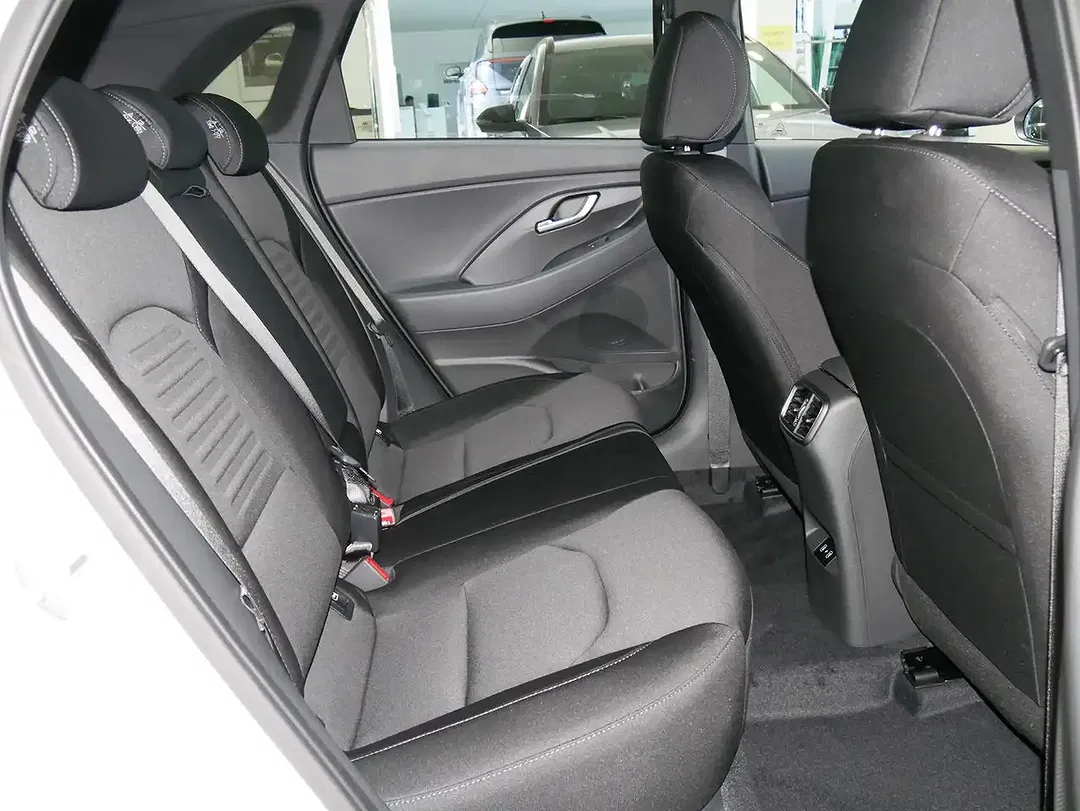 Hyundai i30 1.6 T-GDI DCT Trend - Thumbnail 8