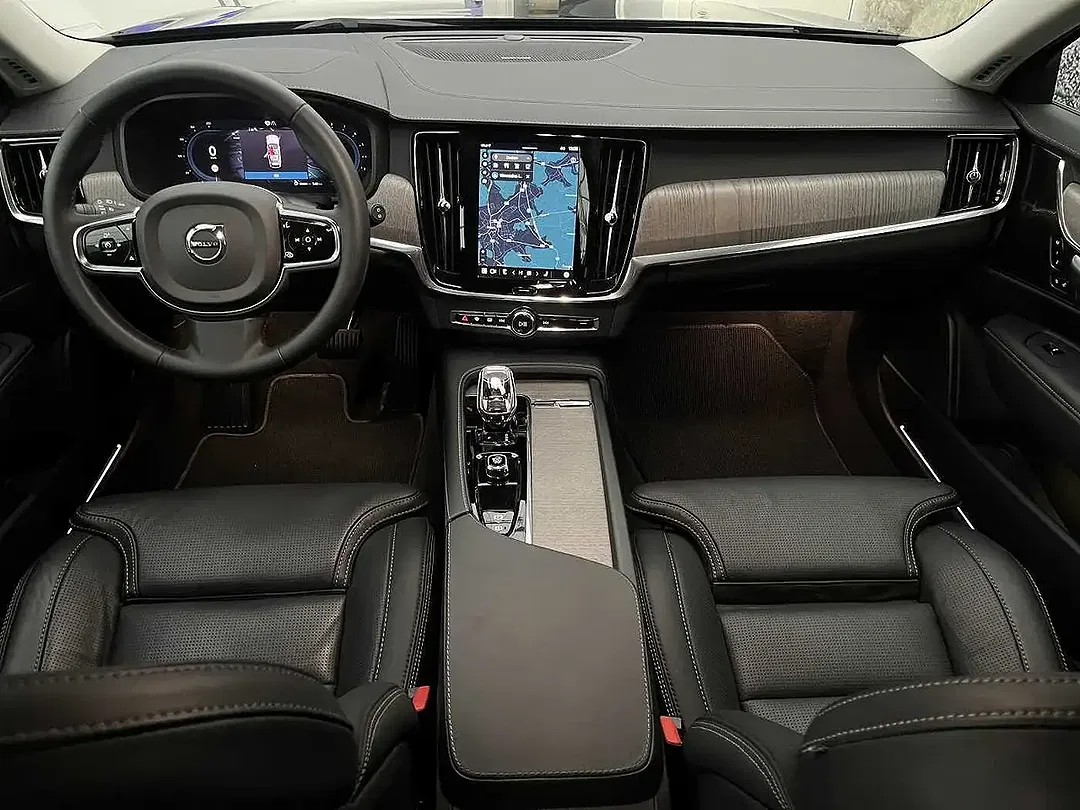 Volvo V90 Cross Country B5 AWD Plus - Thumbnail 7