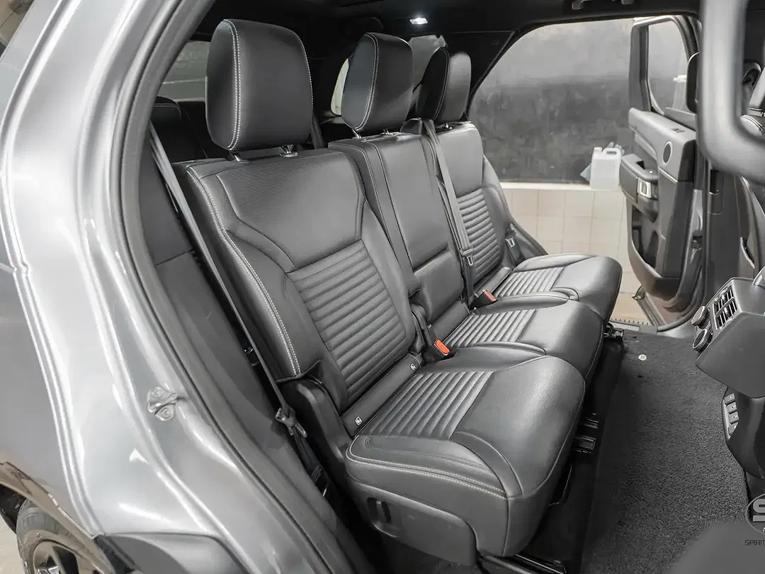 Land Rover Discovery D250 3.0 R-Dynamic S - Thumbnail 10