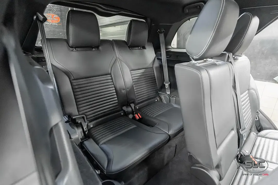 Land Rover Discovery D250 3.0 R-Dynamic S - Thumbnail 9