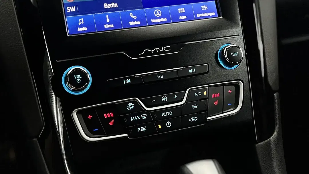 Ford Mondeo 2.0 Hybrid ST-Line - Thumbnail 13