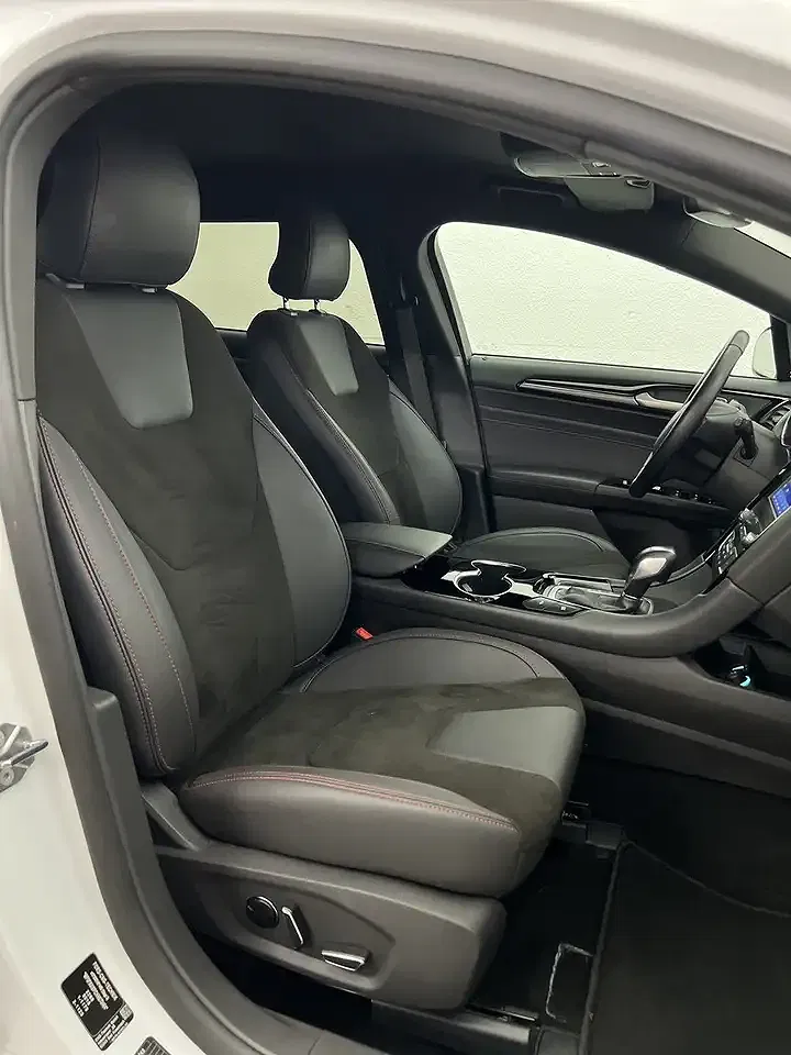 Ford Mondeo 2.0 Hybrid ST-Line - Thumbnail 8