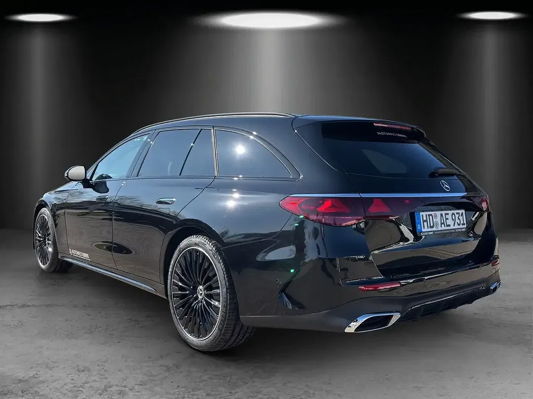 Mercedes-Benz E 450 4MATIC AMG - Thumbnail 3