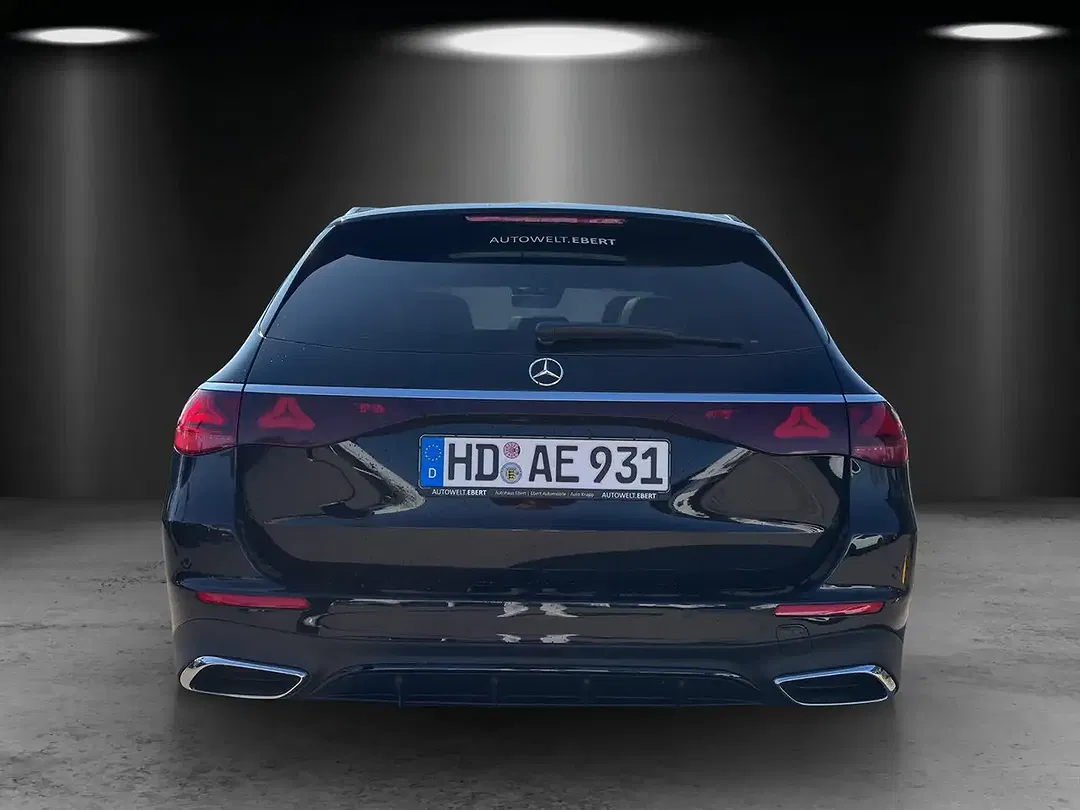 Mercedes-Benz E 450 4MATIC AMG - Thumbnail 4