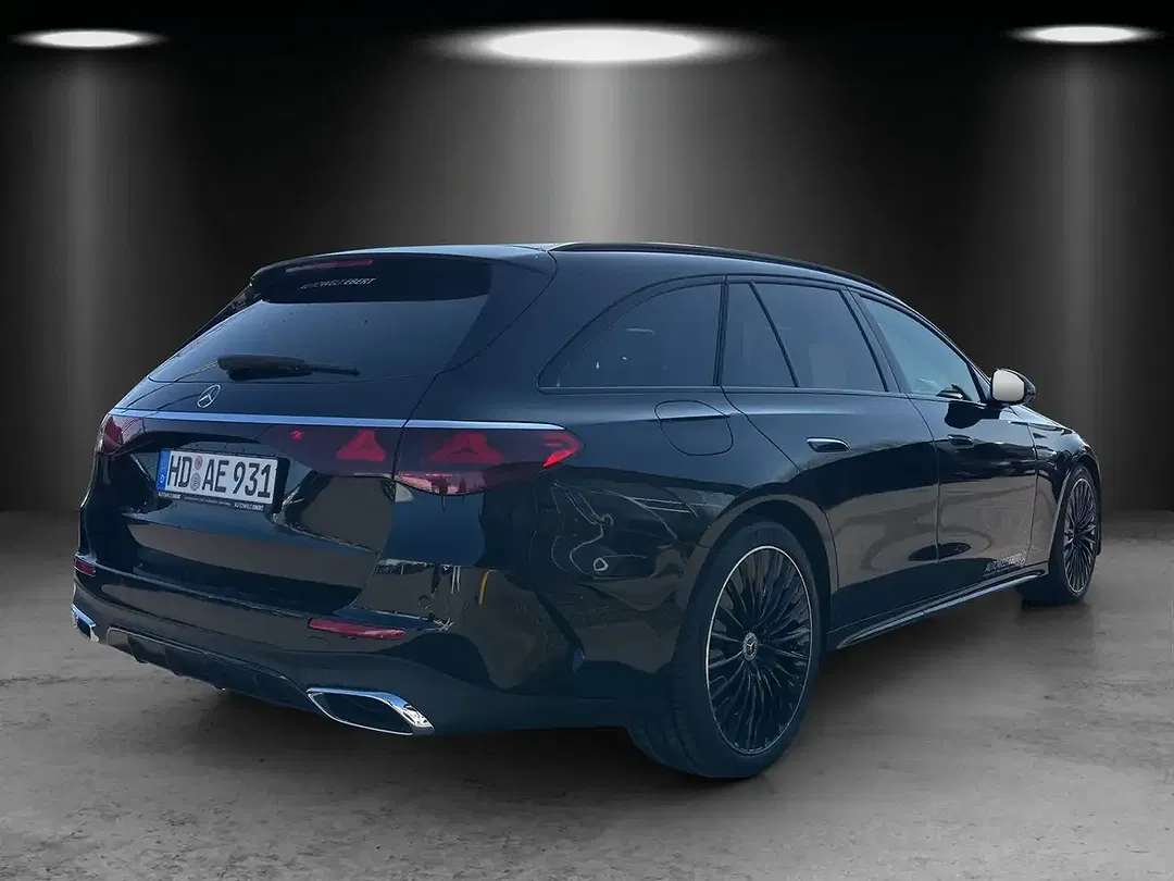 Mercedes-Benz E 450 4MATIC AMG - Thumbnail 5