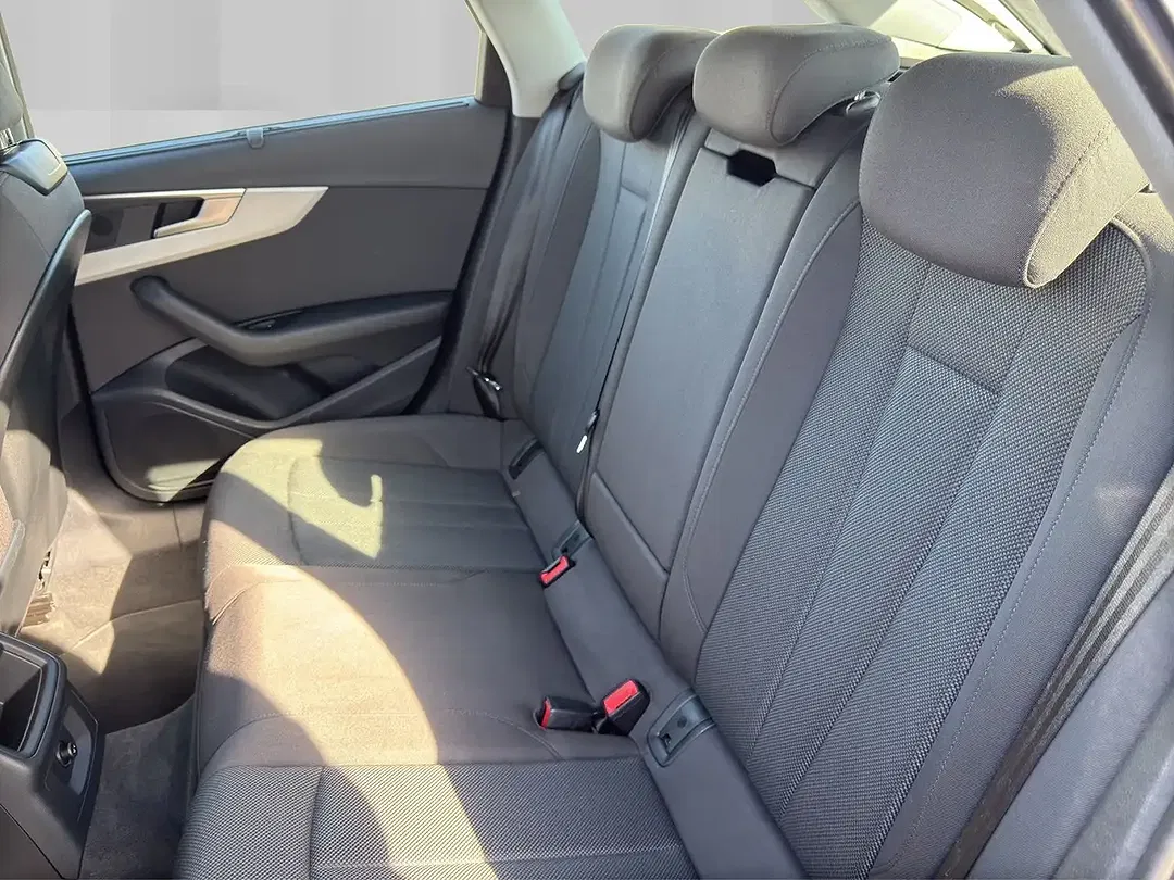 Audi A4 35 TFSI S tronic Avant - Thumbnail 11
