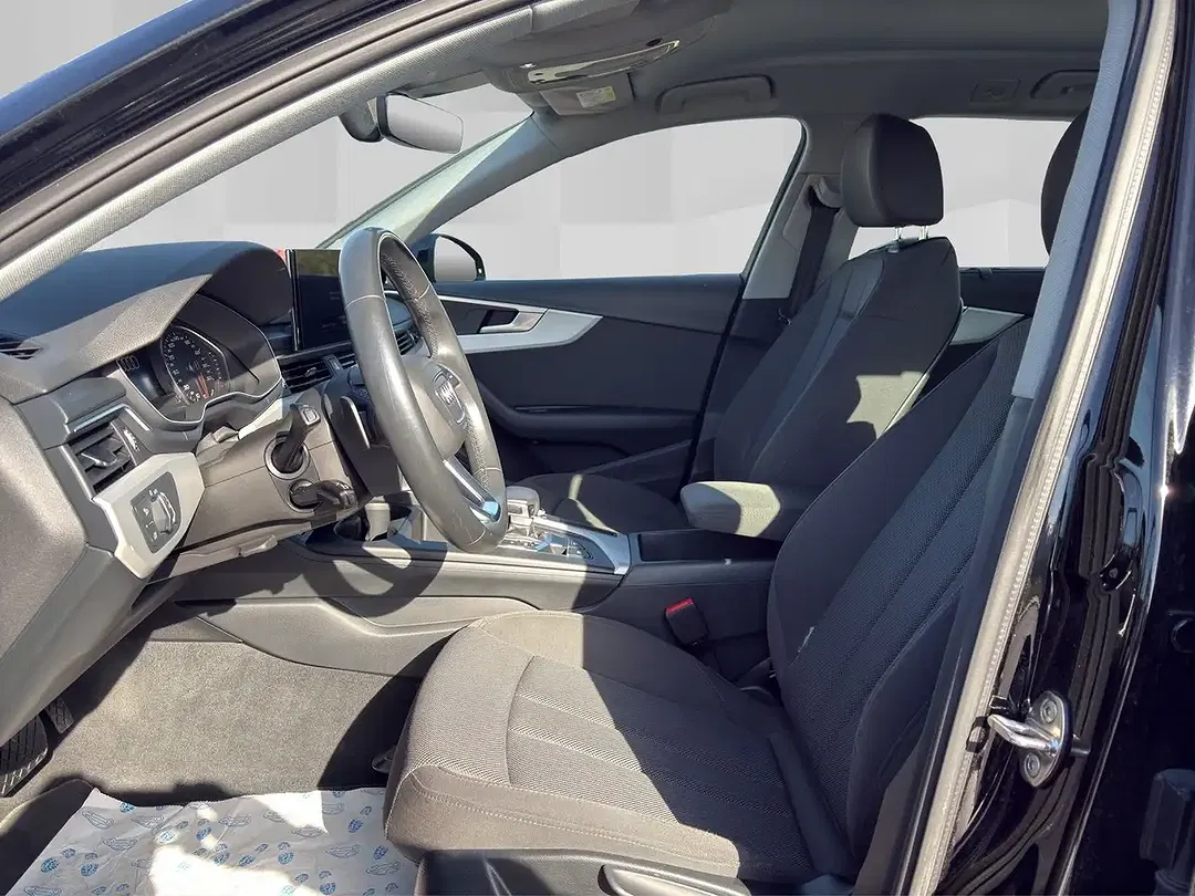 Audi A4 35 TFSI S tronic Avant - Thumbnail 9