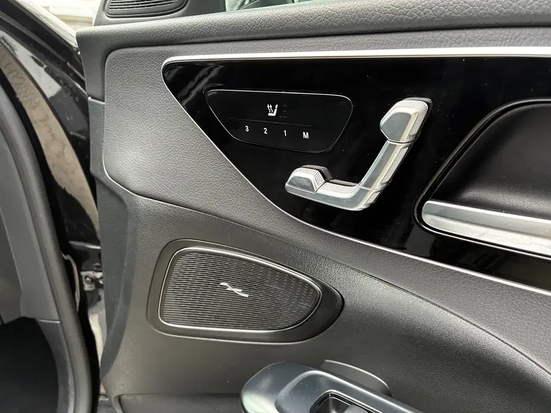 Mercedes-Benz C 200 AMG - Thumbnail 15