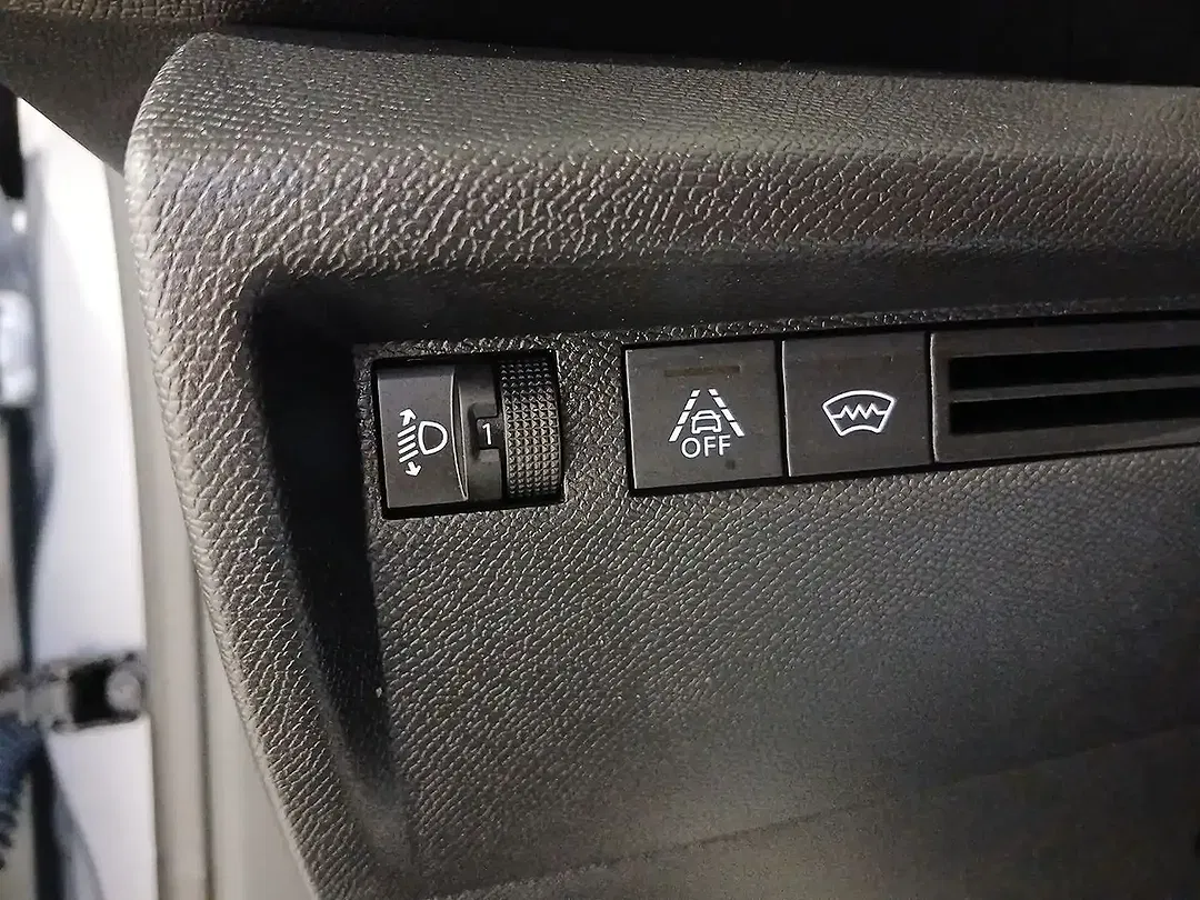 Citroen C4 1.2 PureTech Plus - Thumbnail 9
