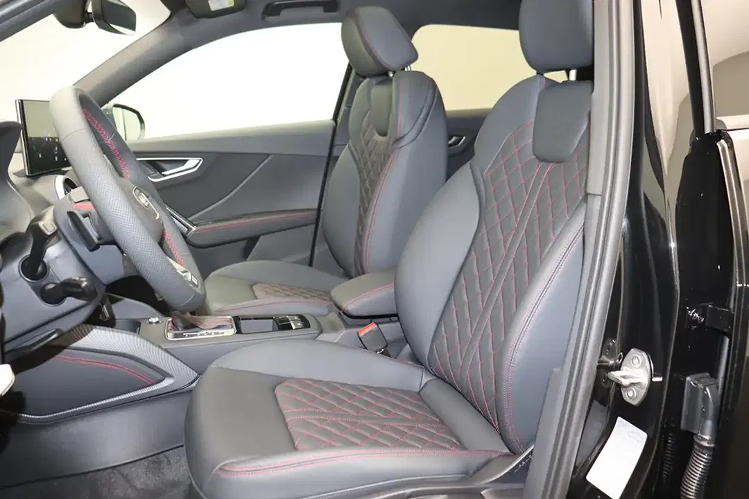 Audi SQ2 TFSI S tronic Matrix LED - Thumbnail 10