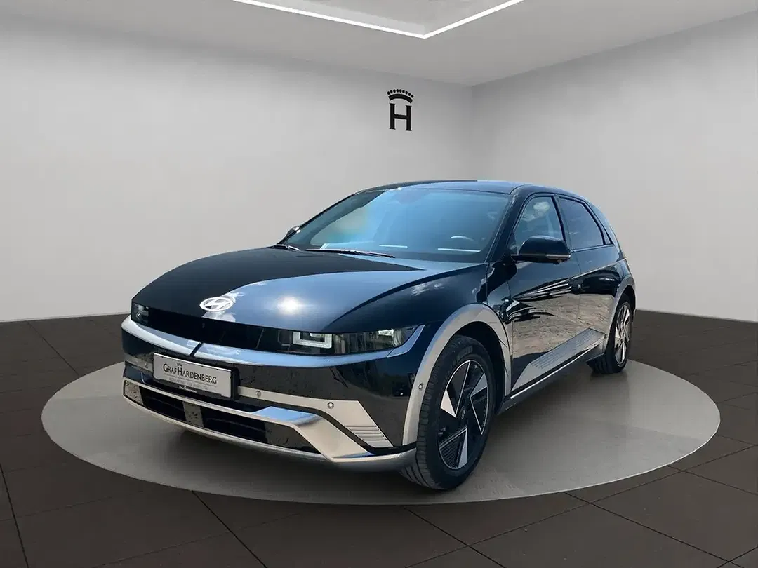 Hyundai IONIQ 5 - Thumbnail 1
