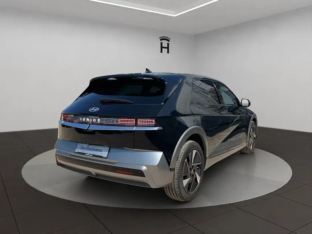 Hyundai IONIQ 5 - Thumbnail 6