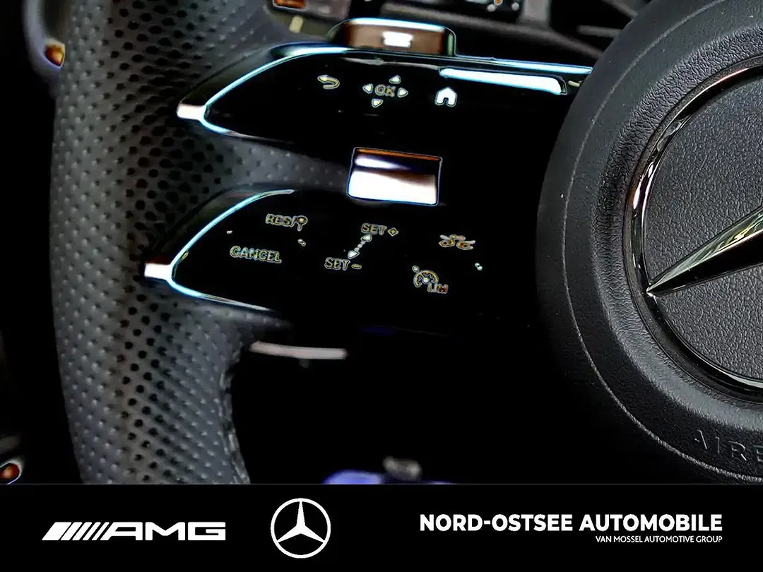 Mercedes-Benz GLC 300 4MATIC AMG Night - Thumbnail 10