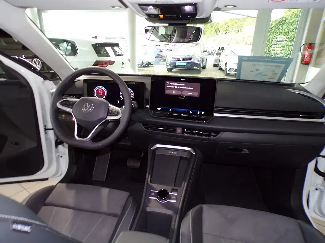 Volkswagen T-Roc 1.5 TSI DSG Style - Thumbnail 11