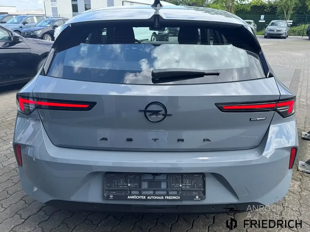 Opel Astra Edition - Thumbnail 5