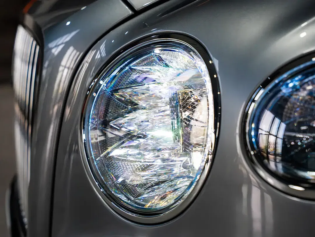 Bentley Flying Spur 4.0 4.0 V8 Bi-Turbo Mulliner - Thumbnail 8