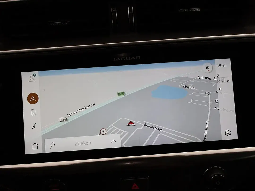 Jaguar I-Pace EV S - Thumbnail 9