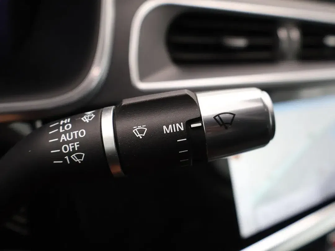 Jaguar I-Pace EV S - Thumbnail 11