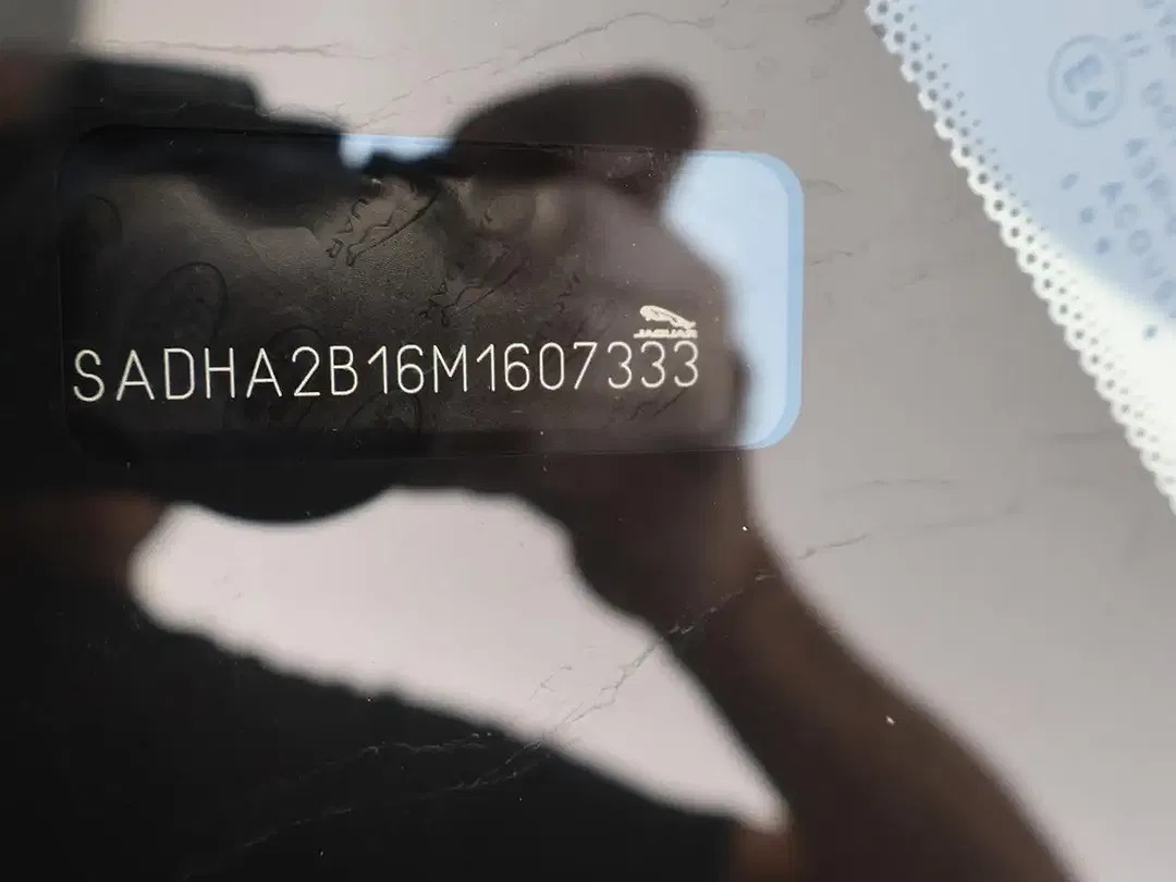 Jaguar I-Pace EV S - Thumbnail 3