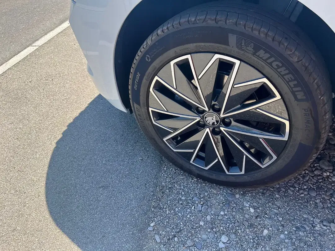 Skoda Kamiq 1.0 TSI DSG Selection - Thumbnail 11