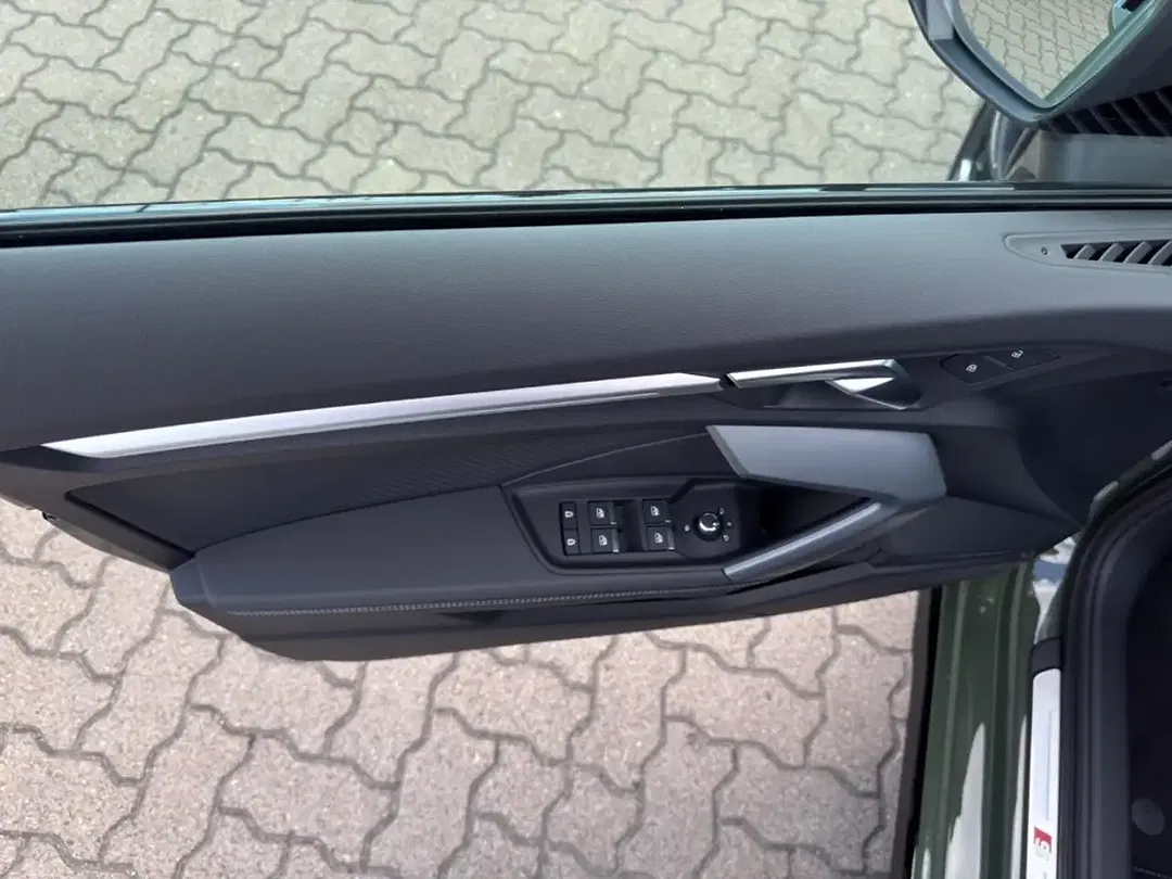Audi A3 TFSI tronic Sportback S line - Thumbnail 11