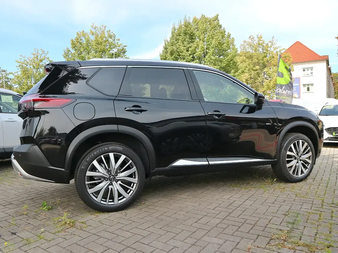 Nissan X-Trail 1.5 VC-T MHEV Tekna+ - Thumbnail 8