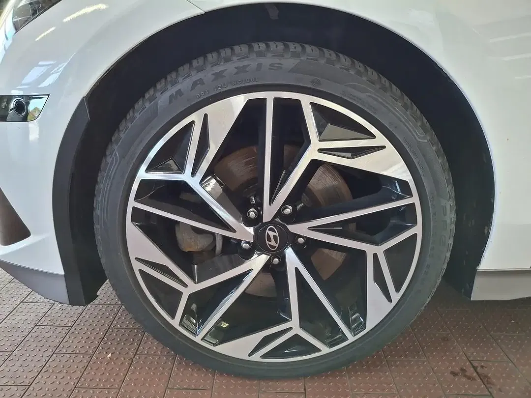 Hyundai IONIQ 6 4WD TECHNIQ - Thumbnail 8