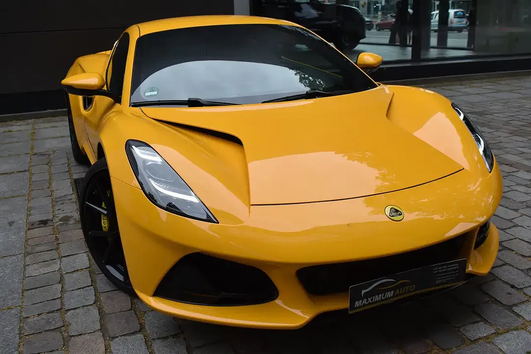 Lotus Emira First Edition - Thumbnail 3