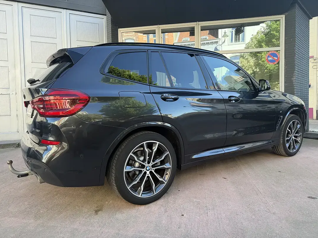 BMW X3 M - Thumbnail 4