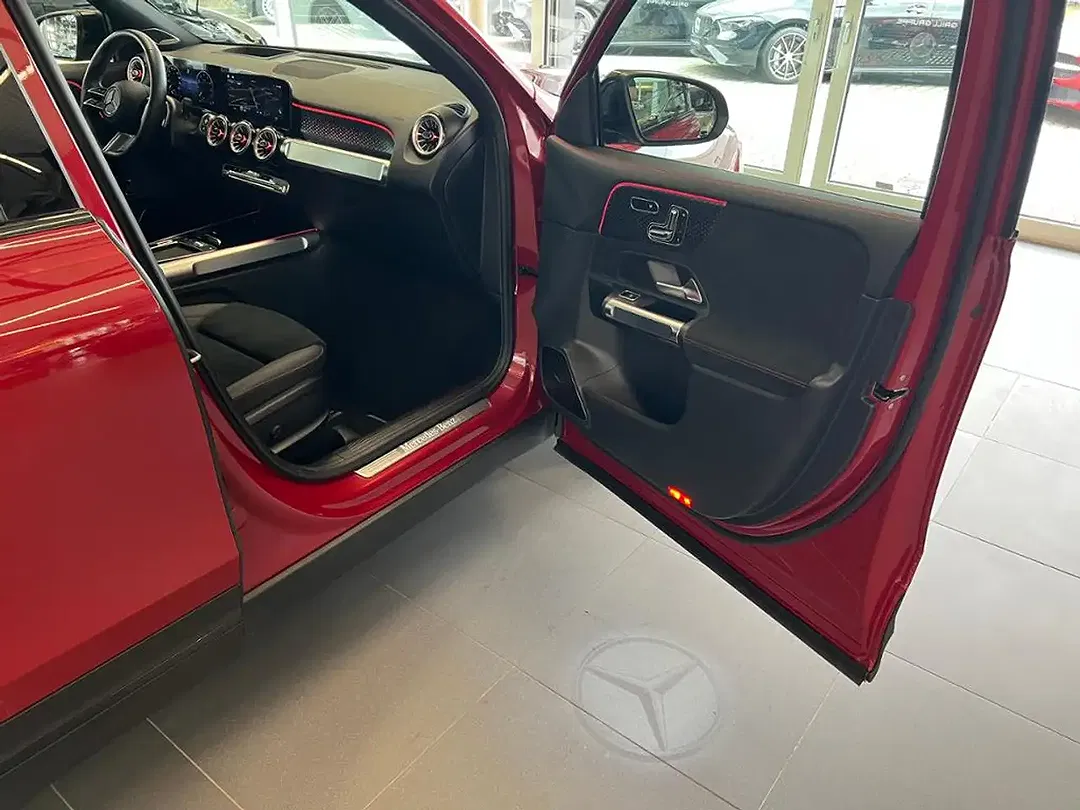 Mercedes-Benz GLB 250 4MATIC Burmester AMG Line - Thumbnail 10