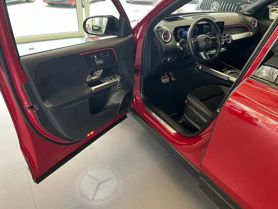 Mercedes-Benz GLB 250 4MATIC Burmester AMG Line - Thumbnail 8