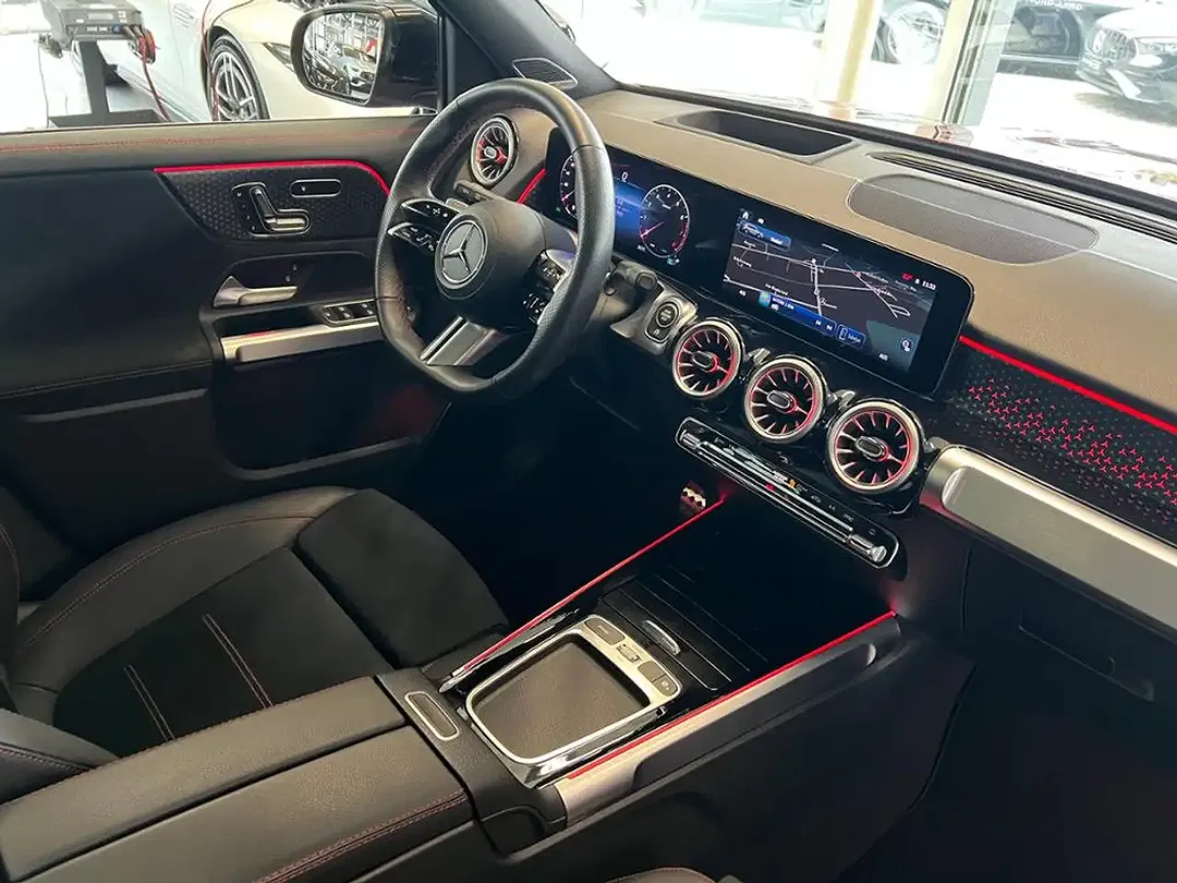 Mercedes-Benz GLB 250 4MATIC Burmester AMG Line - Thumbnail 9