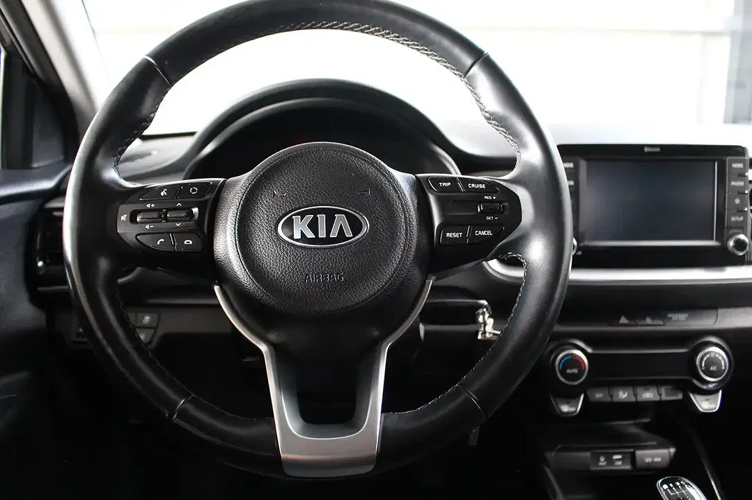 Kia Stonic Vision - Thumbnail 10