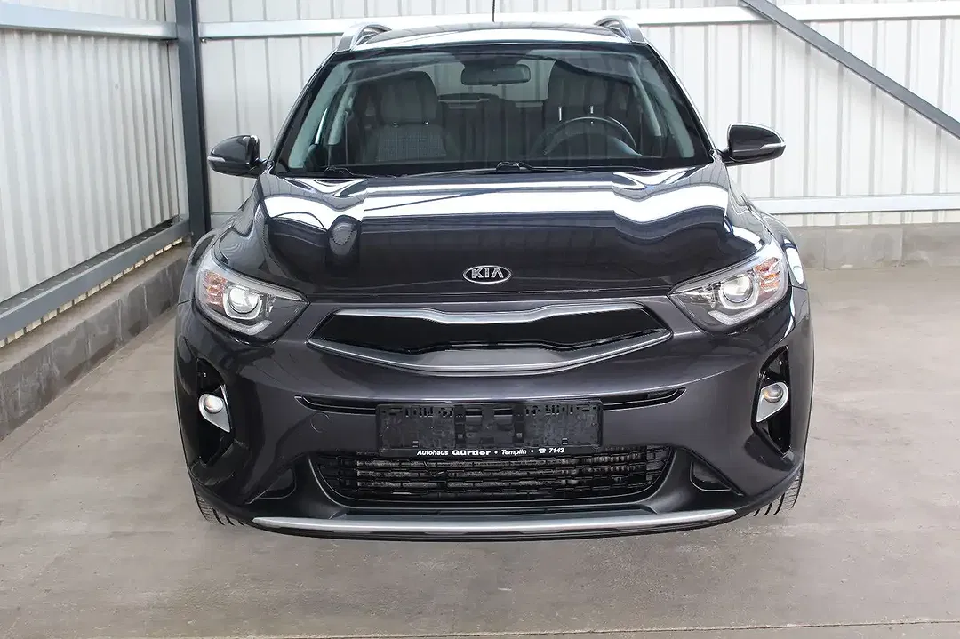 Kia Stonic Vision - Thumbnail 12